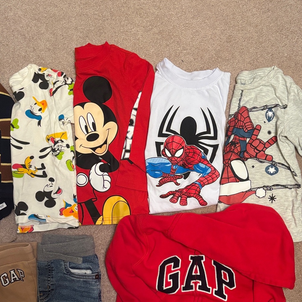 Bundle of boys gap, Mickey Mouse, Spider-Man, jeans - Picture 4 of 6